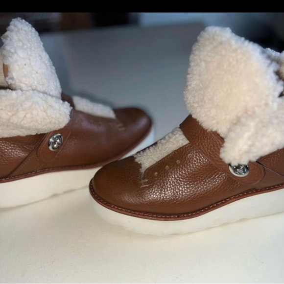 Coach Urban Hiker Shearling Boots -7B - Picture 3 of 7